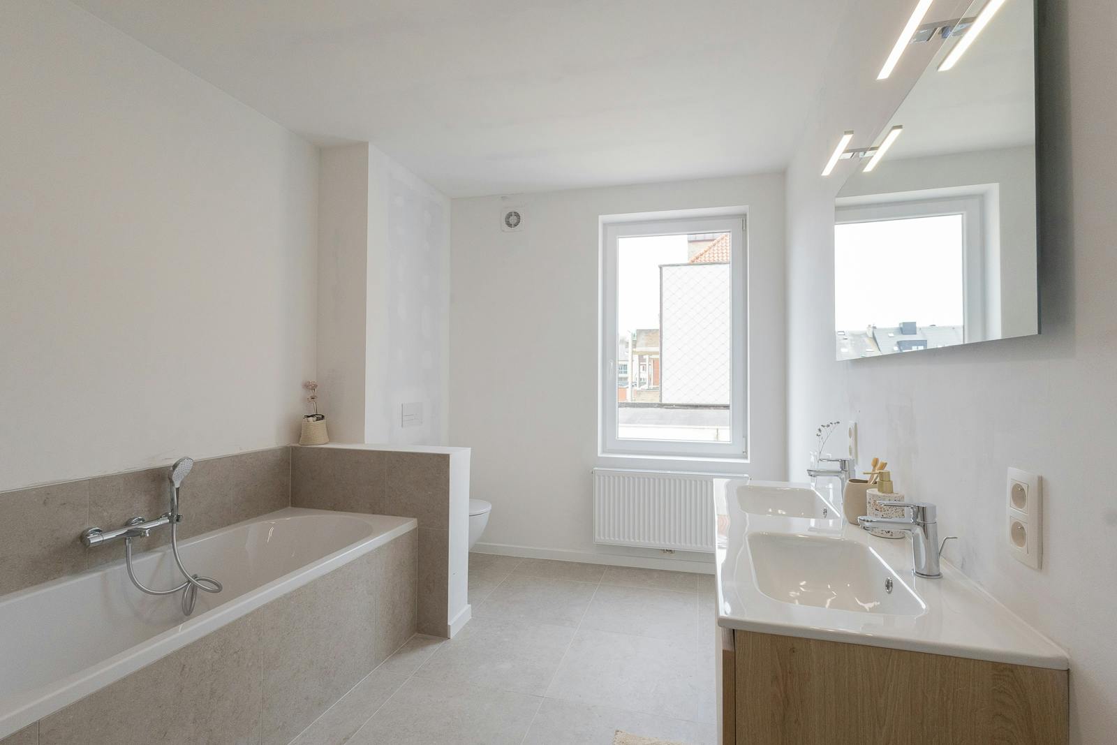 Appartement (121 m²) met 3 slaapkamers en terras in De Panne foto 10