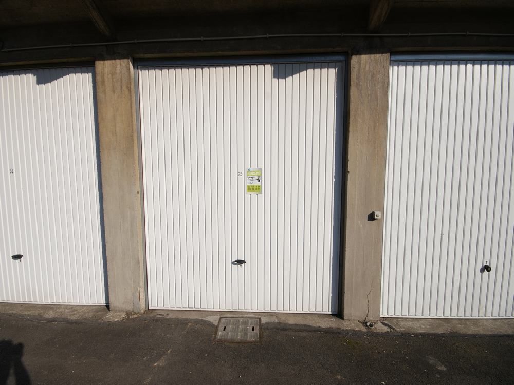 Garage te huur foto 2