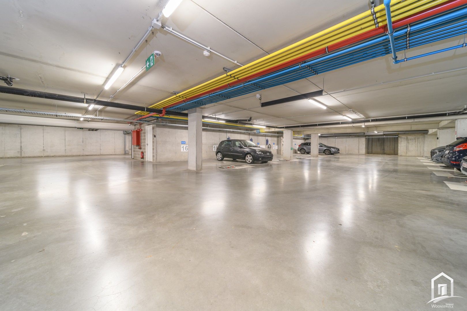 Recente casco handels- of kantoorruimte met sterke investeringswaarde in Sint-Pieters-Leeuw foto 9