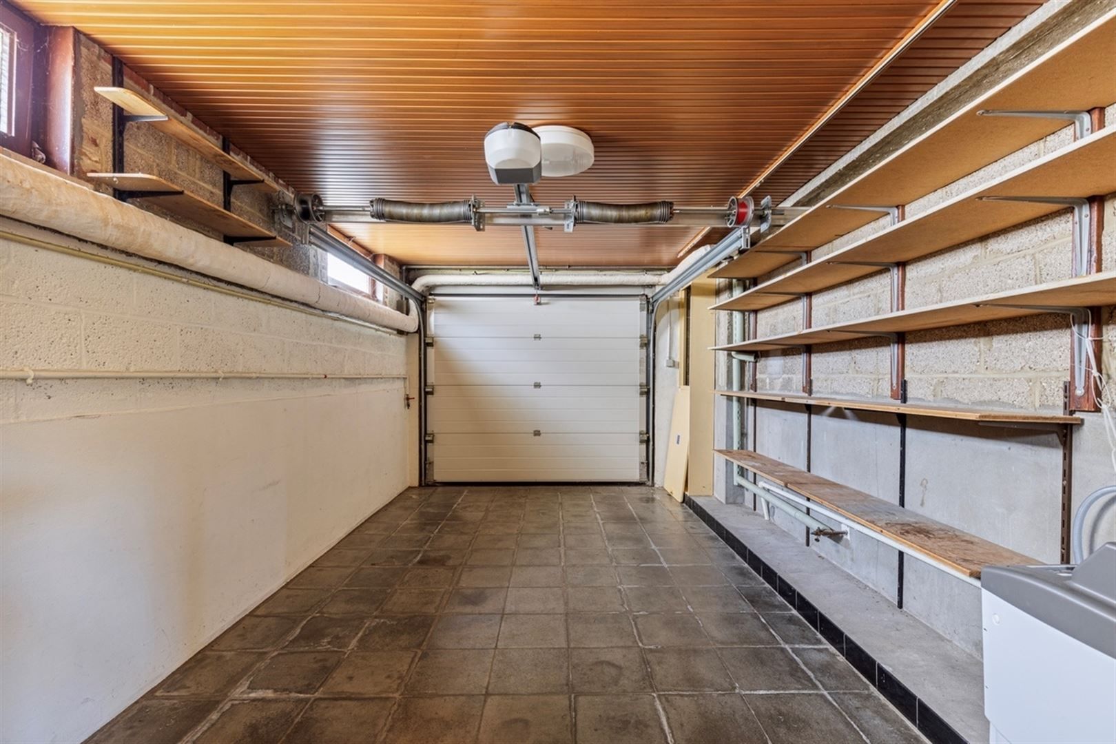 Statige te renoveren woning in Eine foto 17