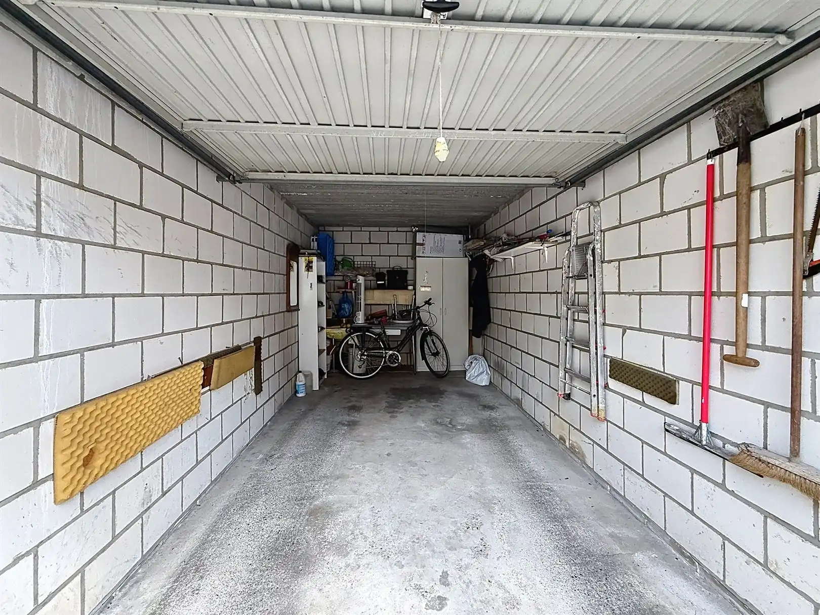 APP 2de V,2 slpks, terras, garage, kelder foto 22