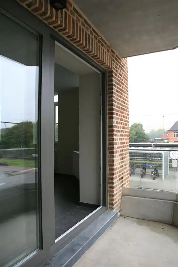 Appartement met 2 slpk., en zonnig terras aan station Zichem foto 14