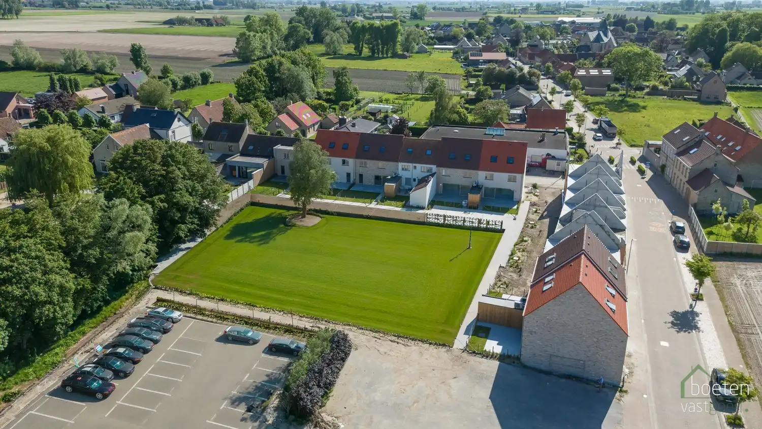 BEAUVOORDE: Woonomgeving De Lelie: 18 nieuwbouwwoningen in het landelijke en historische Beauvoorde - REEDS 7 VERKOCHT! foto 3