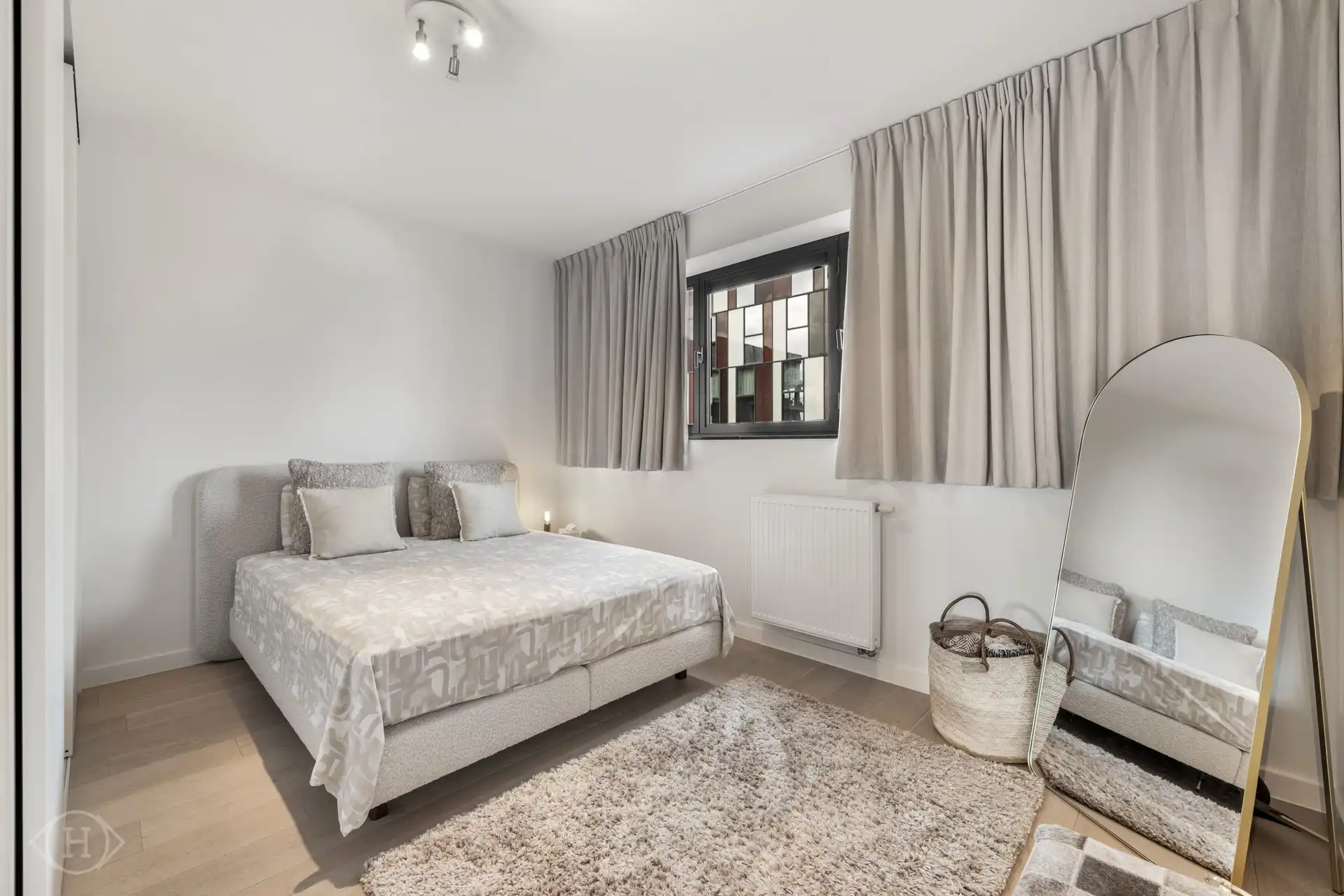 Ruim appartement met 3 slaapkamers en staanplaats foto 14