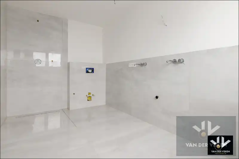 RUIME GEZINSWONING 4 VERDIEPINGEN TOTALE RENOVATIE VAN KELDER TOT ZOLDER foto 14