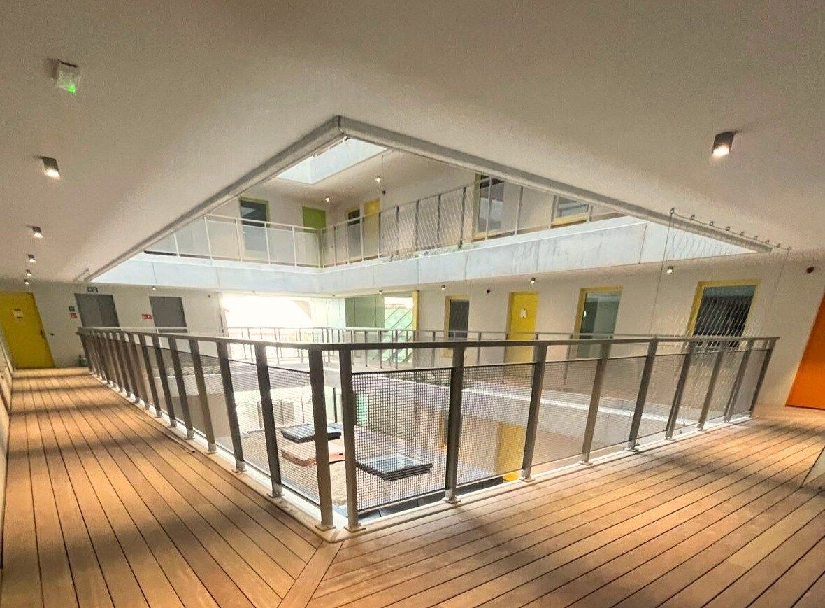 Modelappartement met 2 slaapkamers en oost geörienteerd terras. foto 6