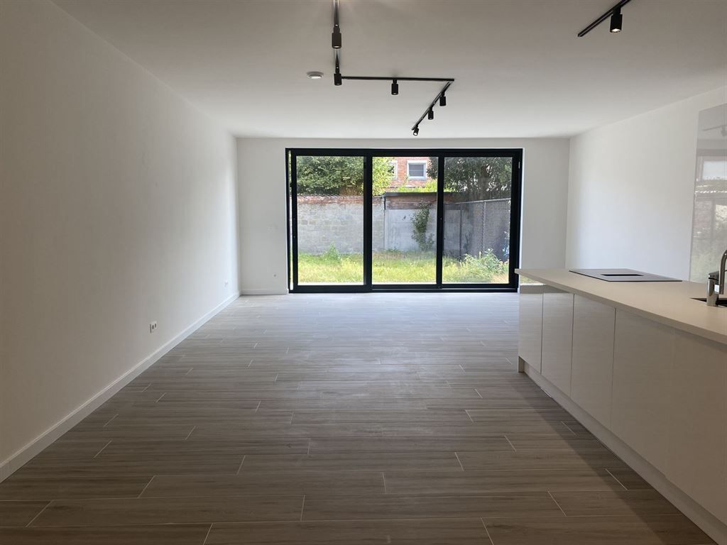 Moderne nieuwbouwwoning in rustige doodlopende straat. foto 5