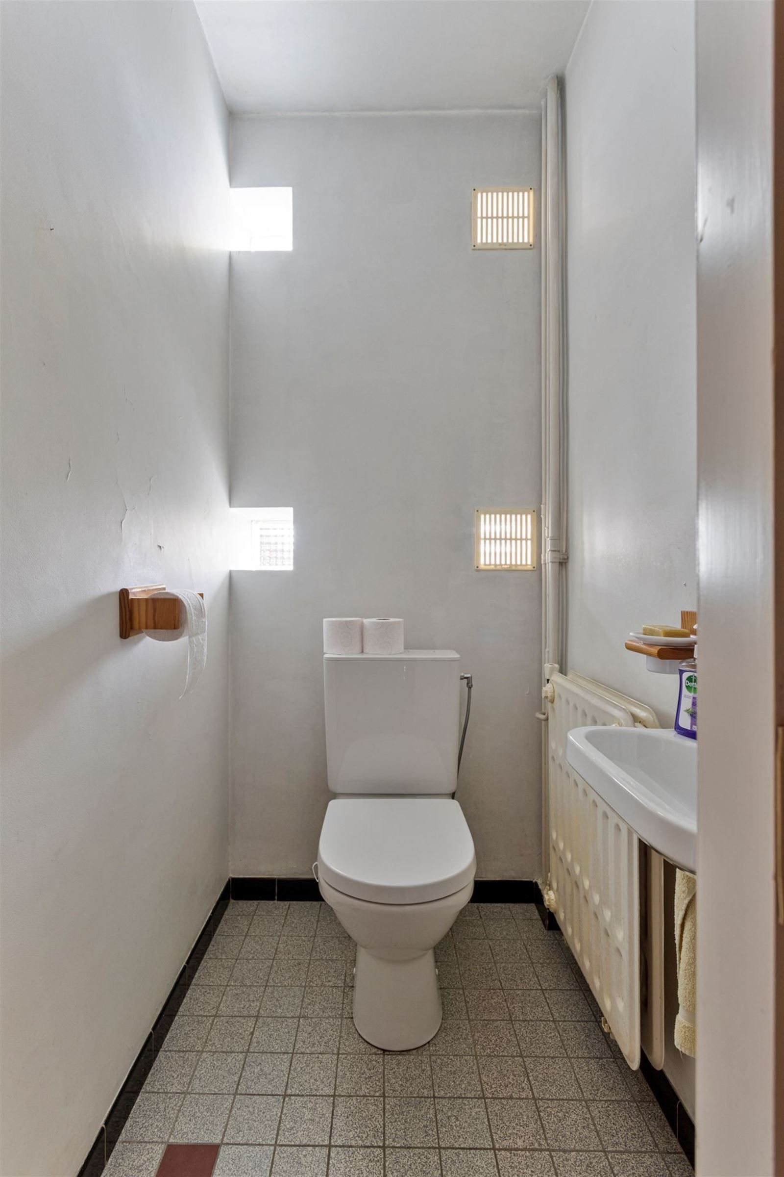 Bungalow met 4 ruime slaapkamers en mooie tuin  foto 19