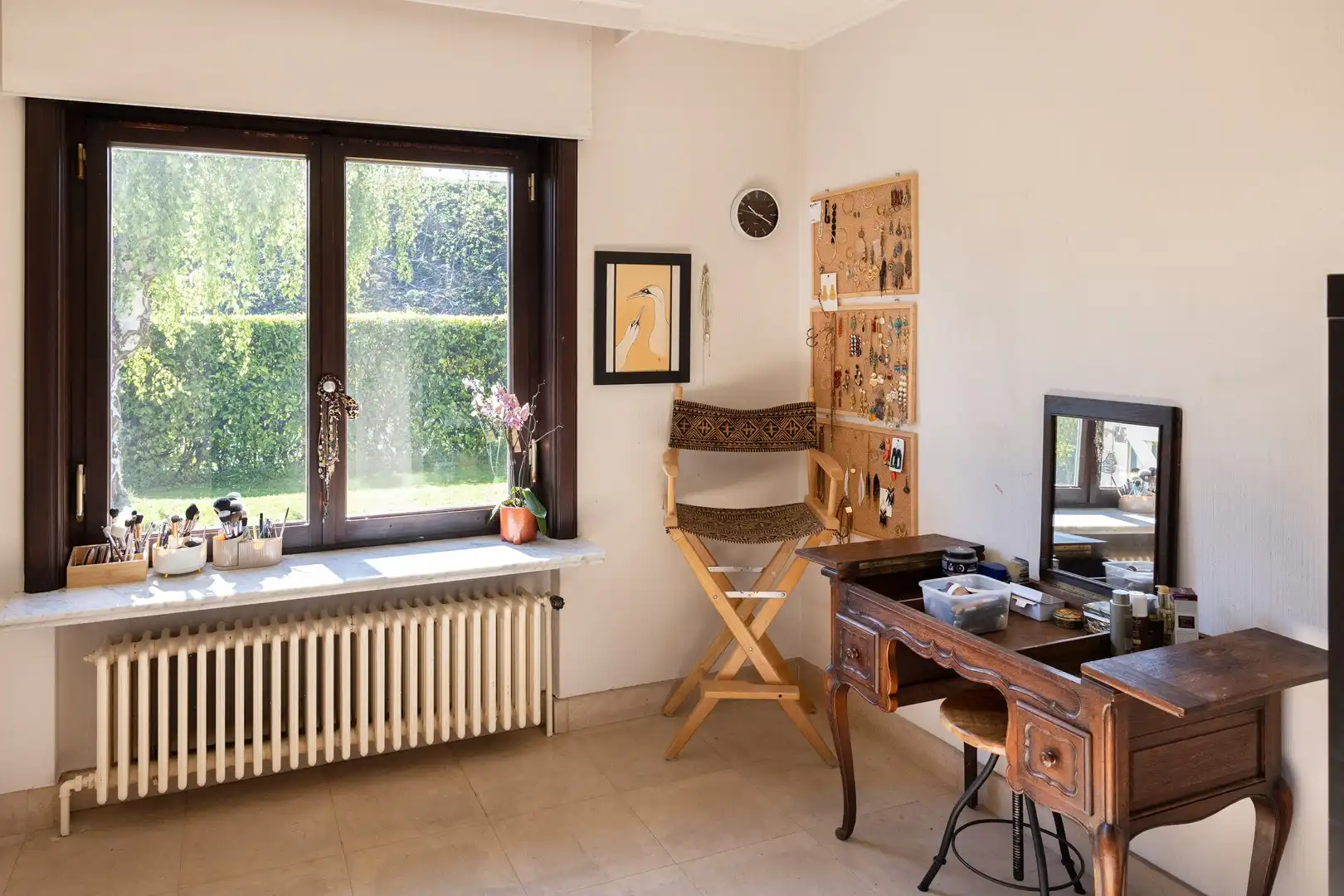 Ruime alleenstaande woning met grote tuin en veel privacy. foto 5
