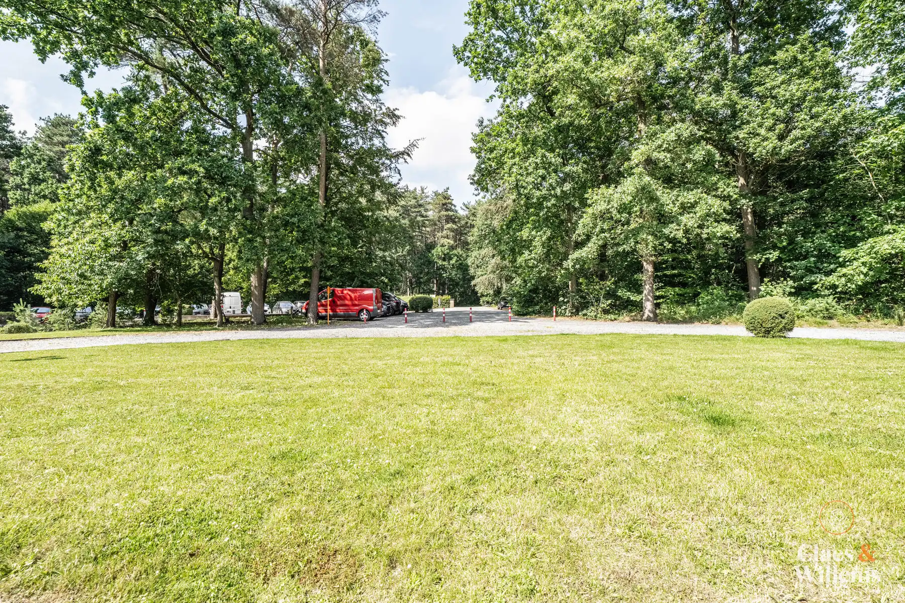 Gelijkvloers erfgoedappartement met tuin in Halle foto 22