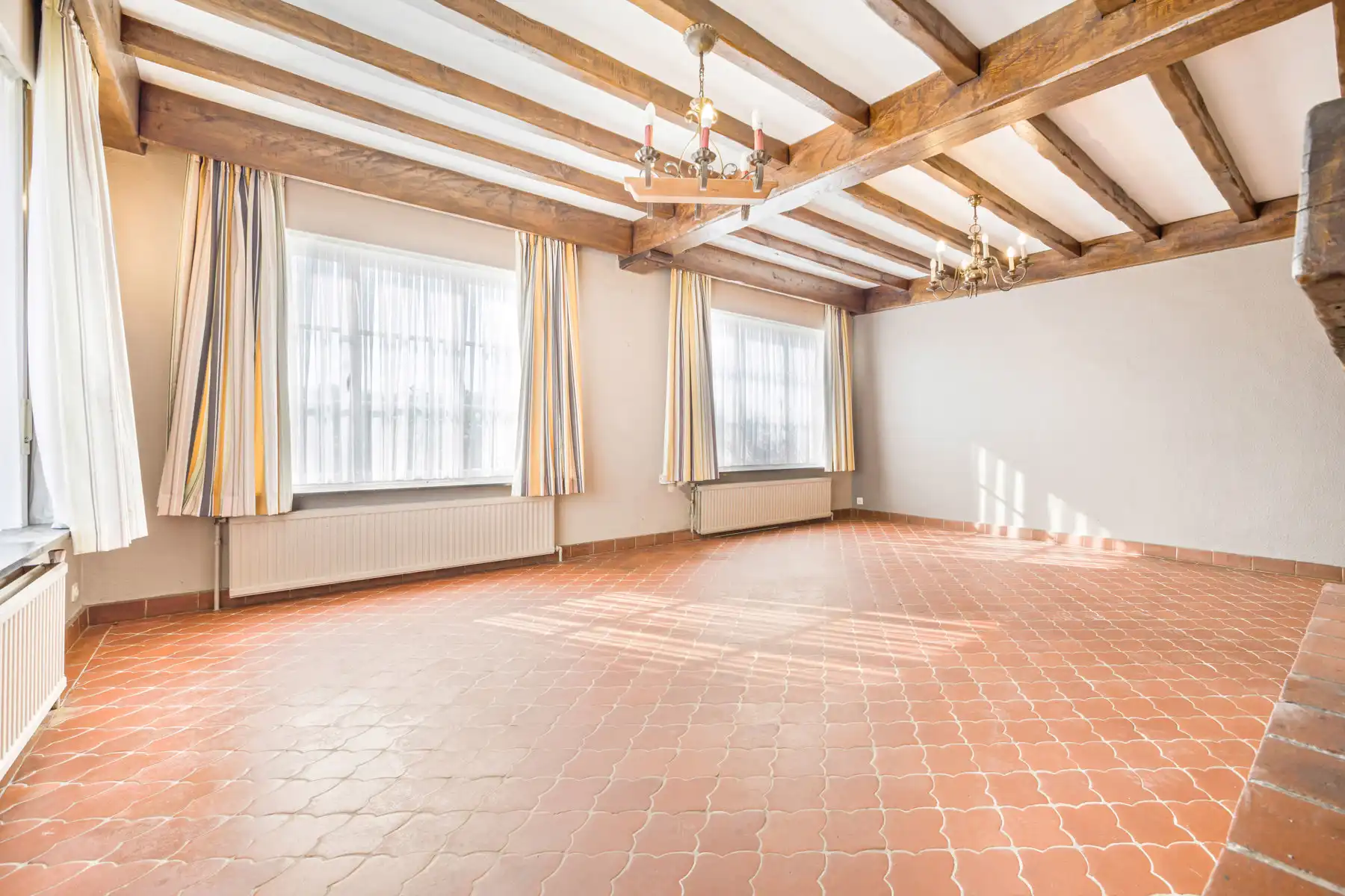 Gunstig gelegen woning met garage foto 6