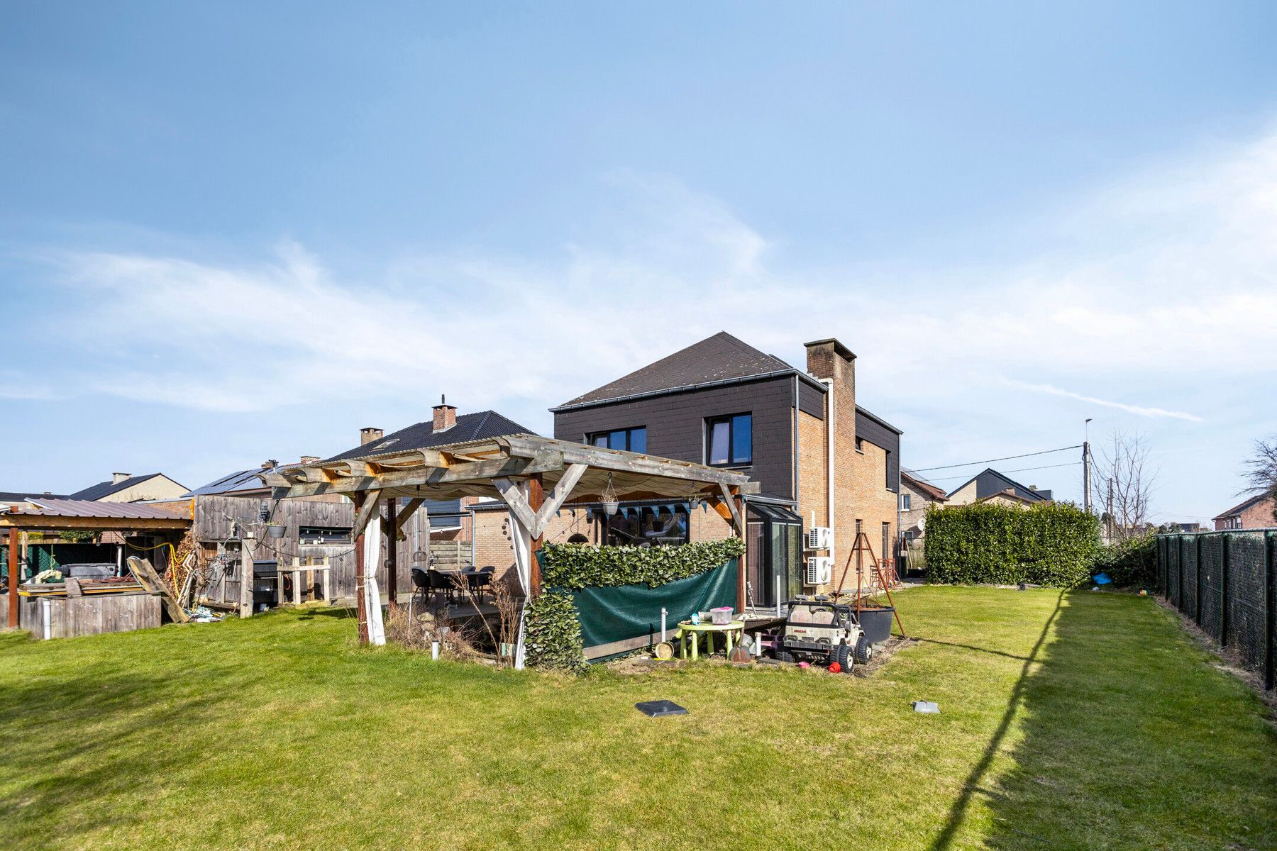 karaktervolle woning op ruim perceel foto 28