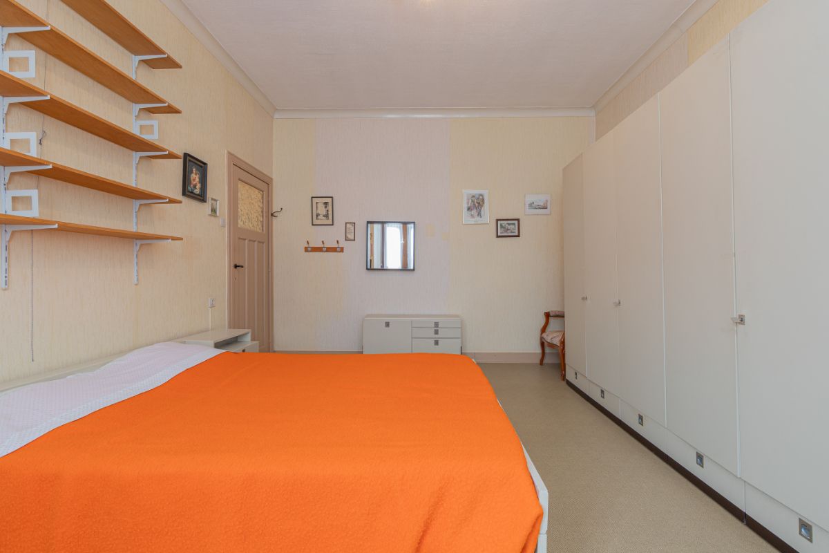 Statige woning met tuin in centrum Dendermonde foto 13