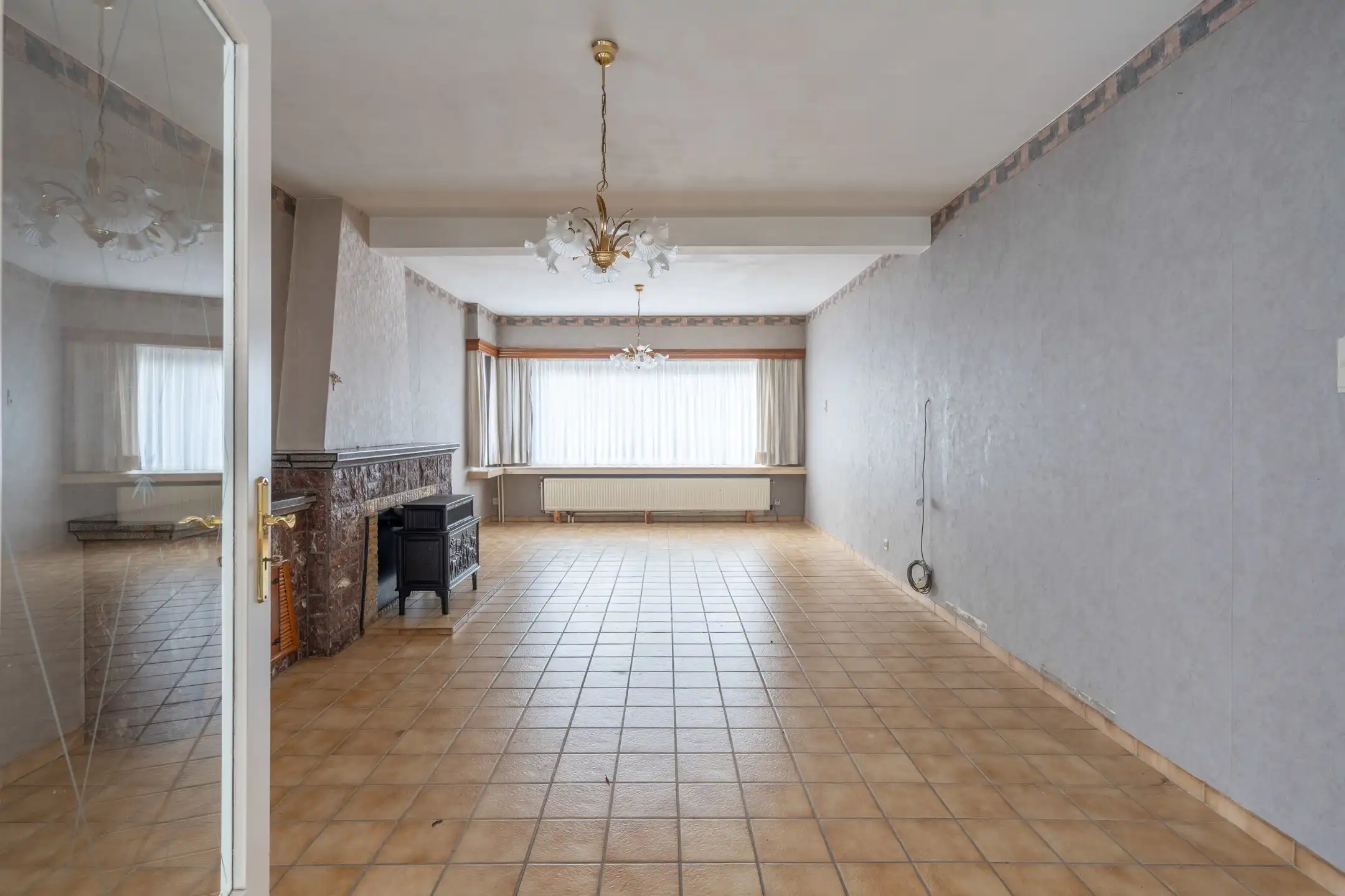 Te renoveren woning met 3 slpk's op ruim perceel te Beerse foto 12