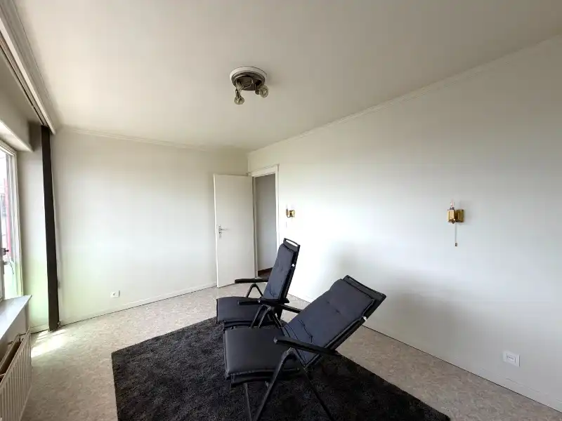 RUIM EN LICHTRIJK APPARTEMENT MET ZONNIG TERRAS EN UNIEK UITZICHT OVER GENT foto 11