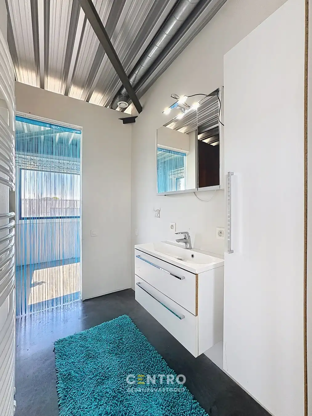 Bedrijfsgebouw met woonst te Wingene! foto 40