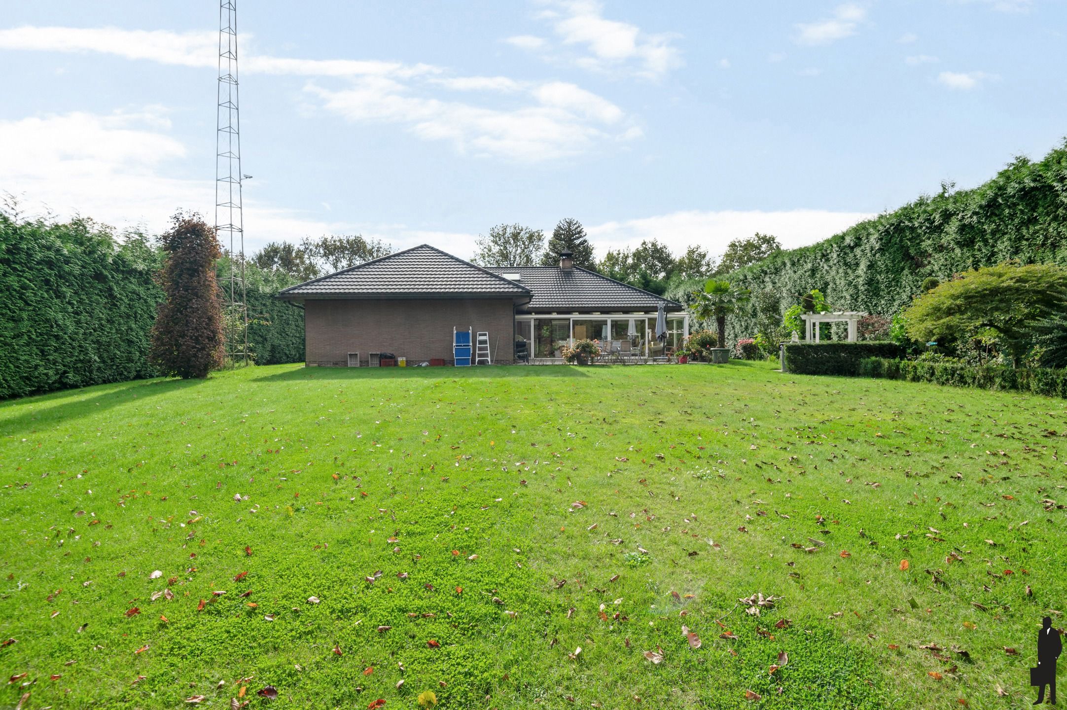 Uitzonderlijk eigendom op ca. 2,3 hectare grond. foto 20