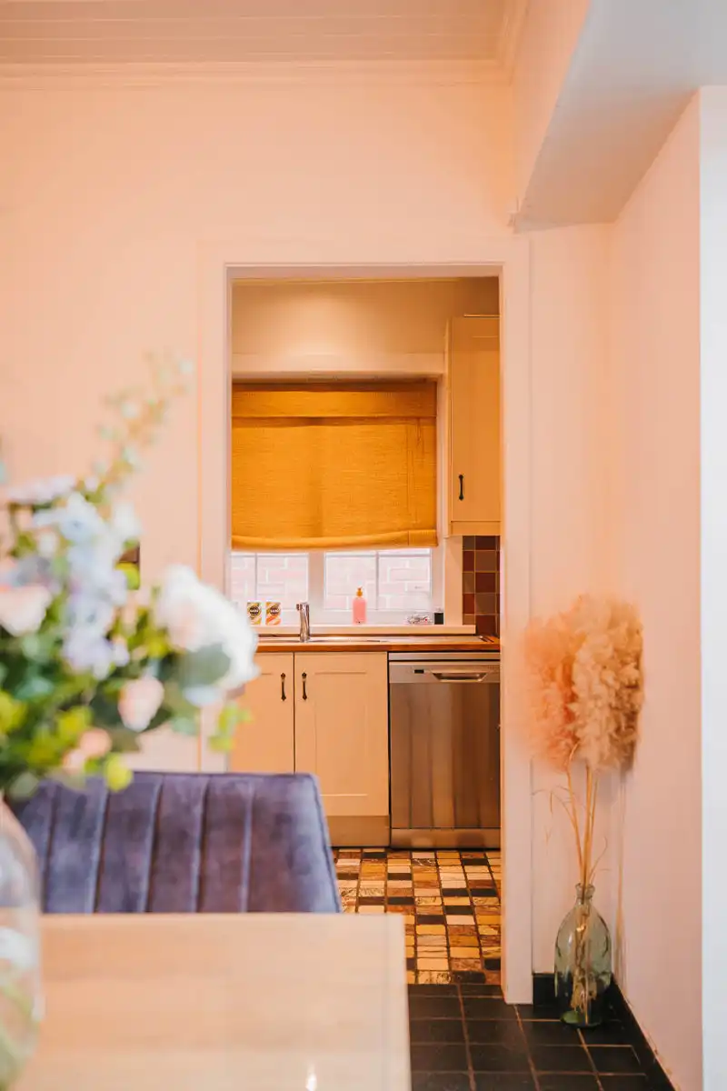 Karaktervolle woning met commerciële mogelijkheden foto 7