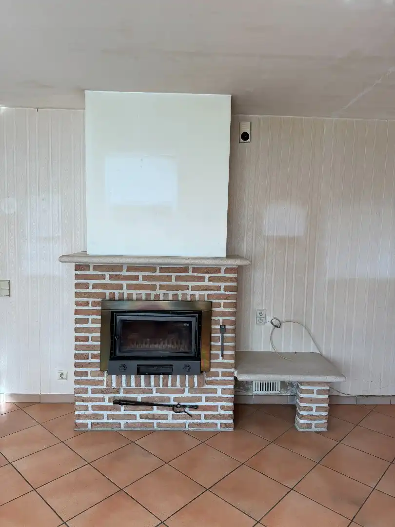 Een ruime 3-gevelwoning met tuin en garage foto 6