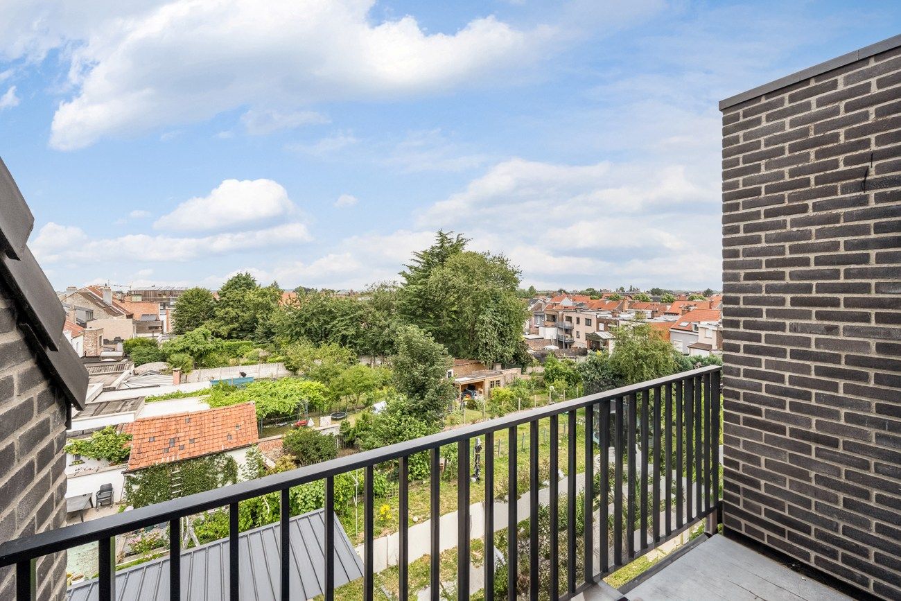 Penthouse op fietsafstand van UZ Jette en Brussel- en Wemmel centrum foto {{pictureIndex}}