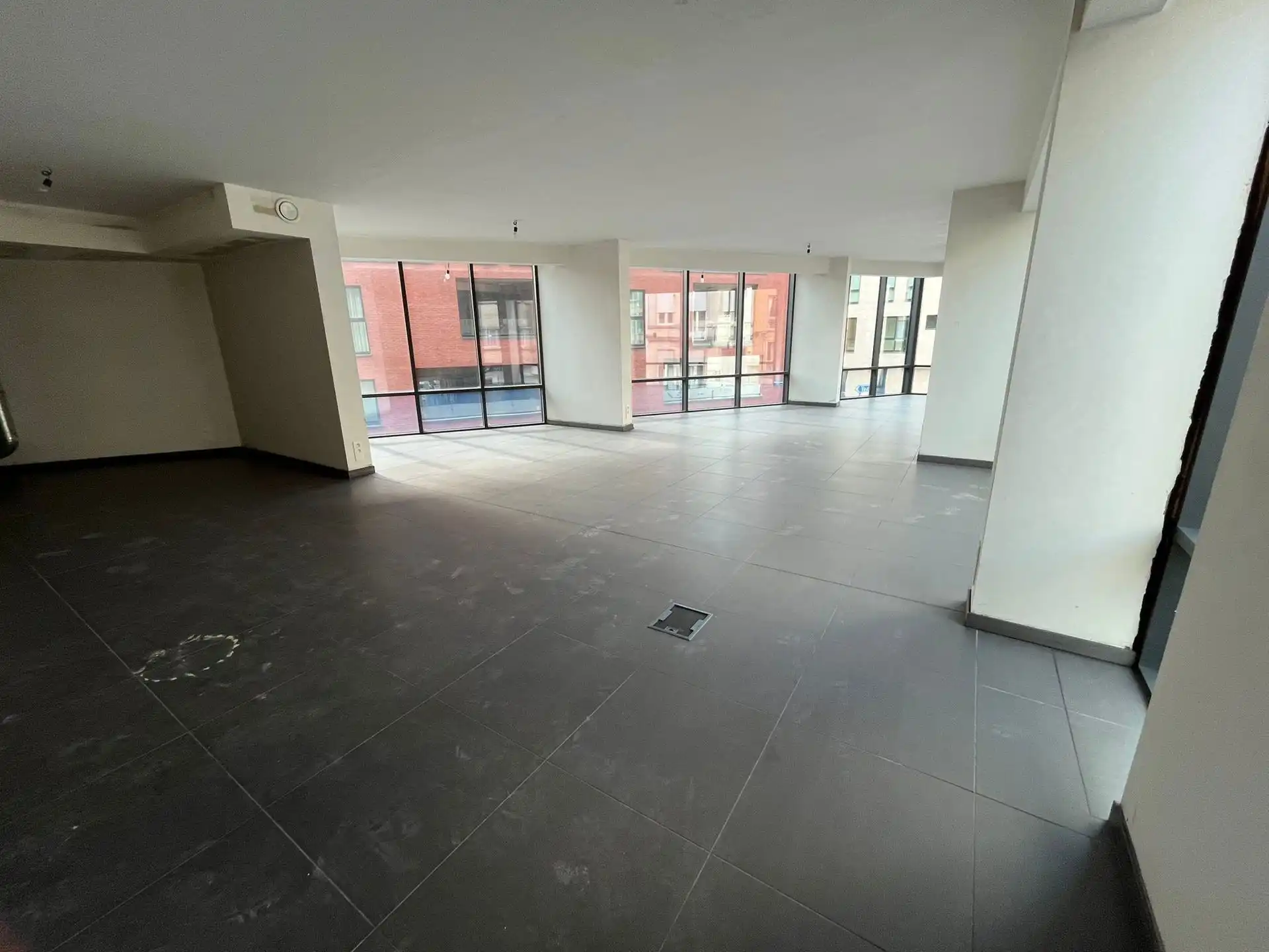 Kantoorruimte te koop in Mechelen foto 2