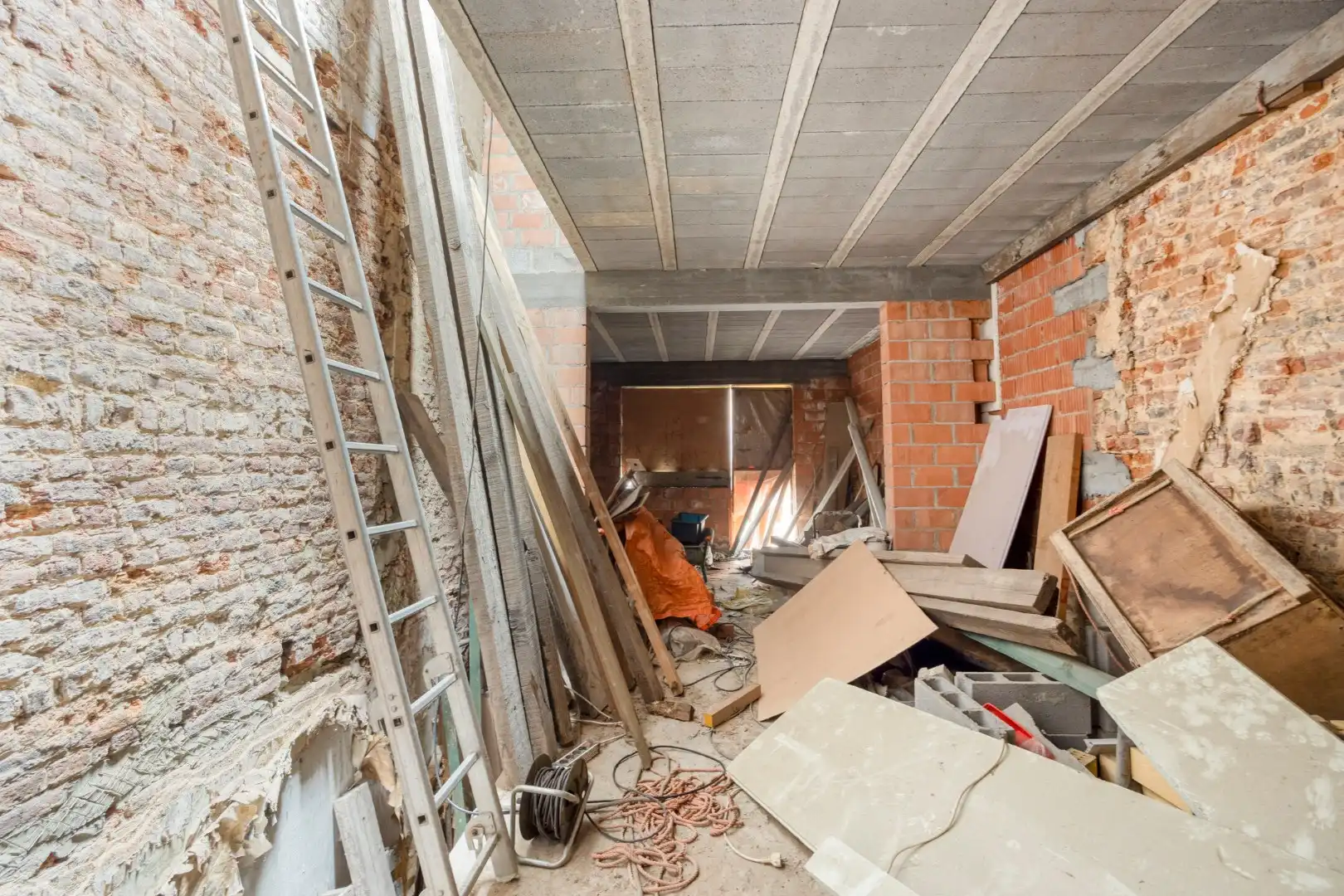 Cascowoning met veel potentieel, nabij het centrum foto 5