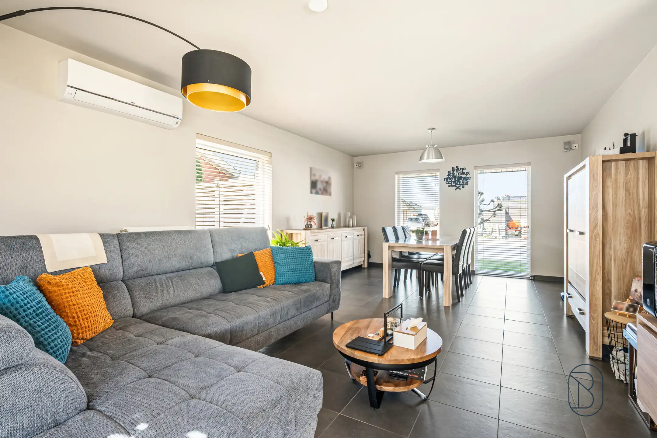 Instapklare energiezuinige topper met garage en tuin foto 6