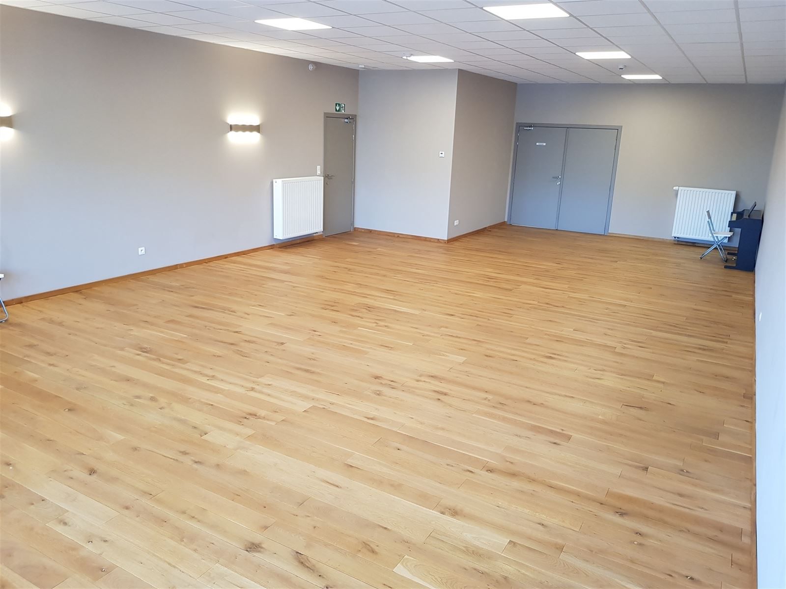 Multifunctioneel en recent bedrijfsgebouw van 435m²!  foto 6