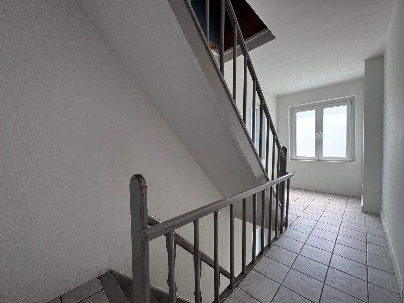 Zeer goed gelegen, instapklaar woonhuis met 3 of 4 slaapkamers en tuin foto 17