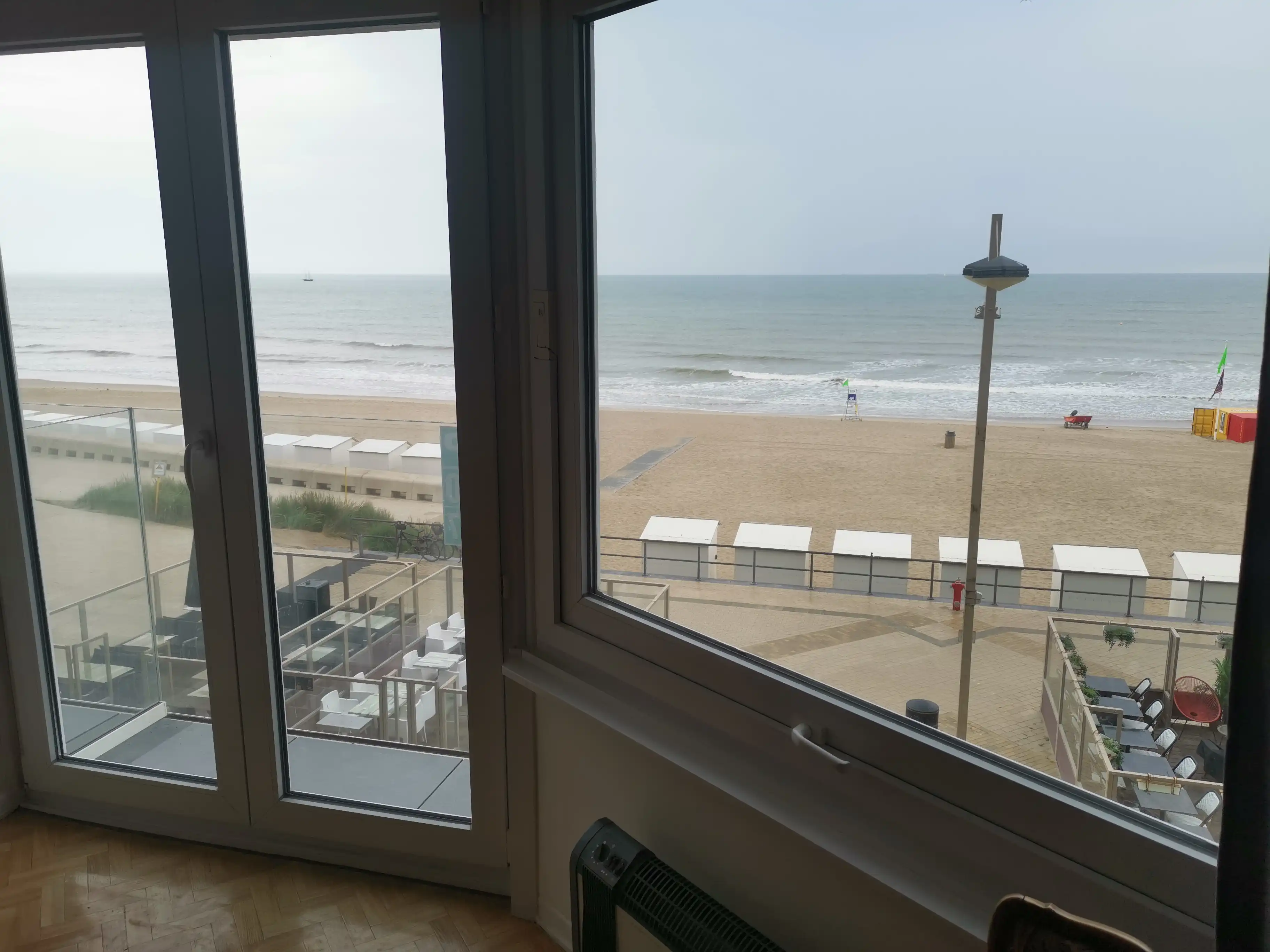 Zeer central gelegen appartement met adembenemend zeezicht en zicht op het casino foto 6