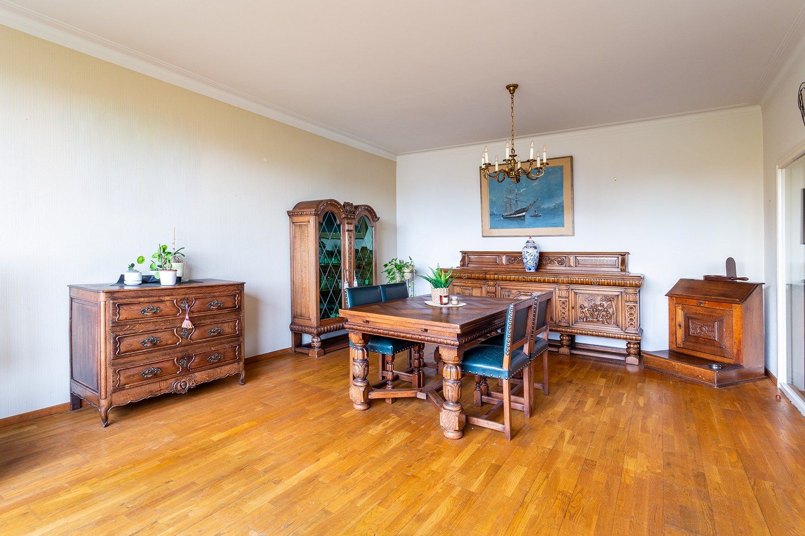 Ruim en lichtrijk appartement met 3 slaapkamers op centrale ligging foto 5