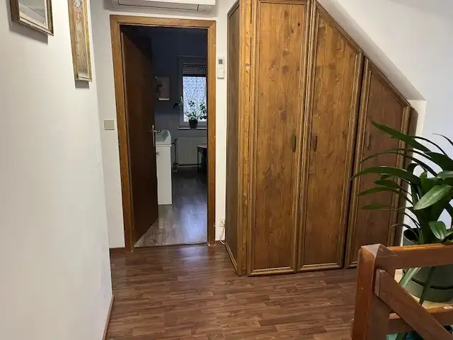 LUBBEEK - Mooie woning met 3 slk, garage en tuin  foto 8