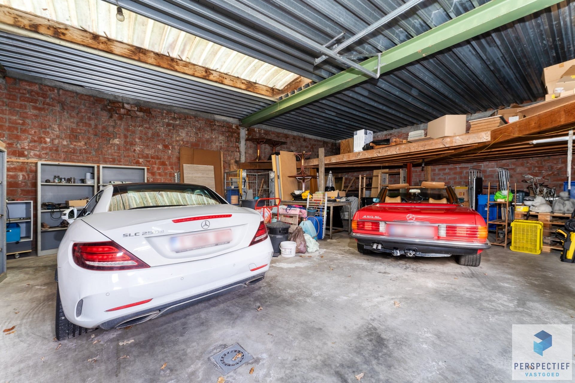 Statige ruime villa met loods en ingerichte studio in een rustige omgeving foto 23