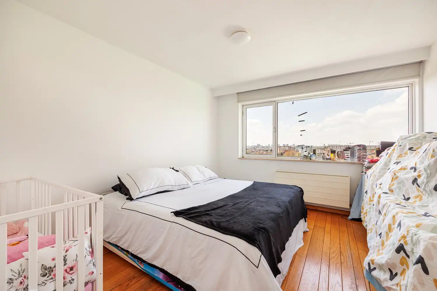 Instapklaar 3-slaapkamerappartement met prachtig panoramisch zicht foto 7
