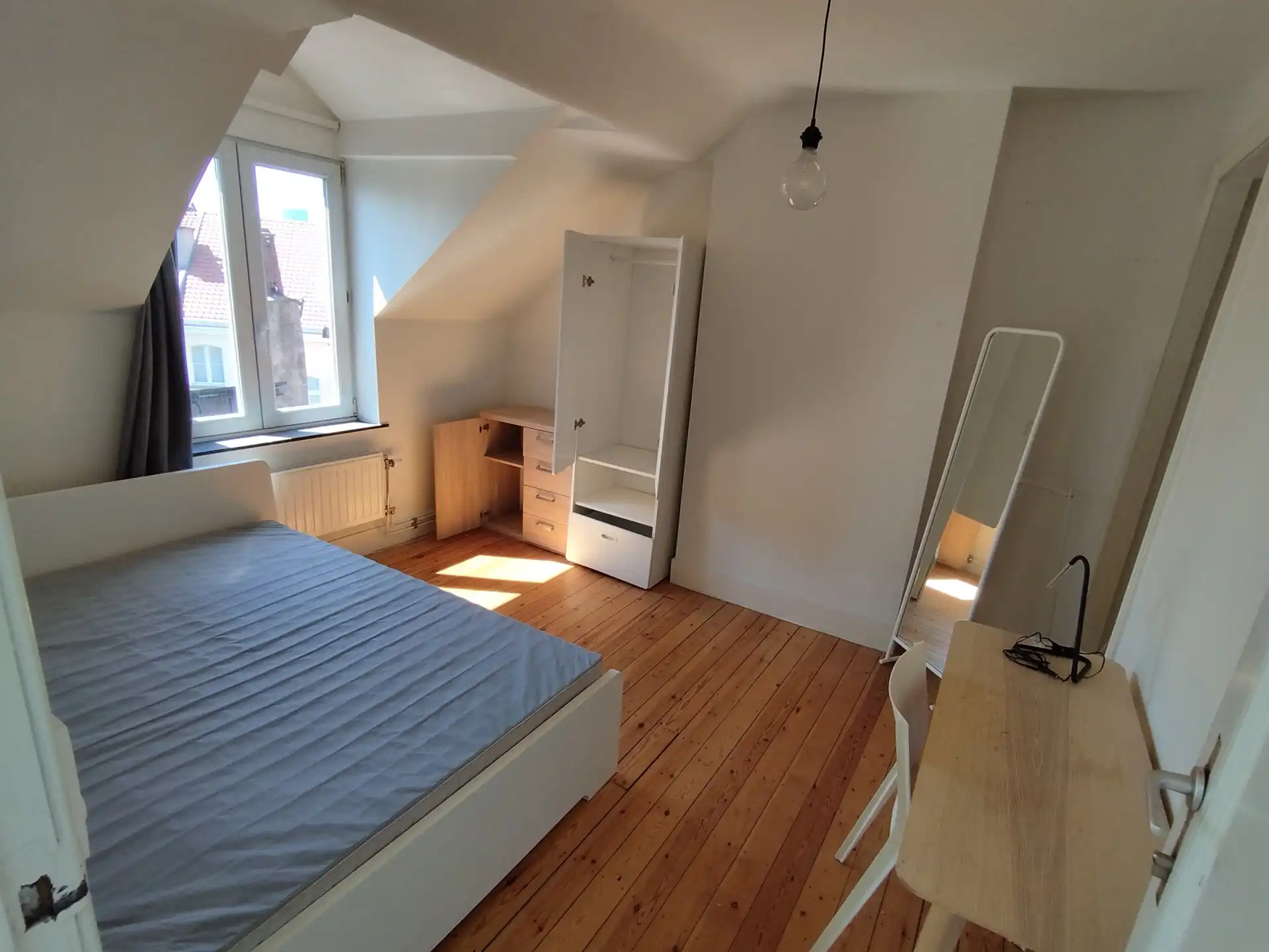 4 KAMERS BESCHIKBAAR IN EEN GEDEELD HUIS foto 13