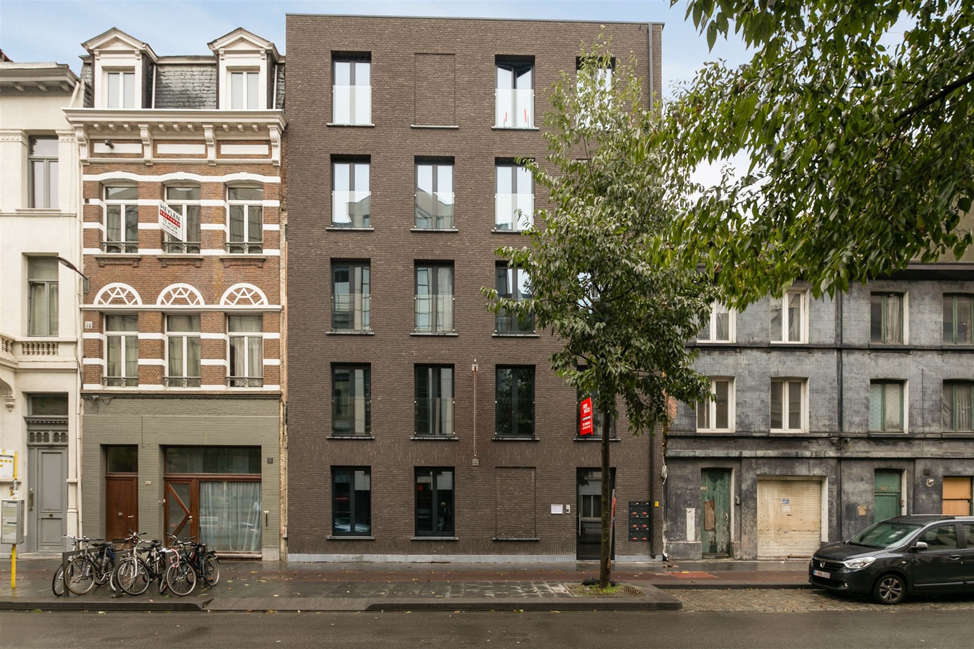 Recent duplex appartement met terras foto 11