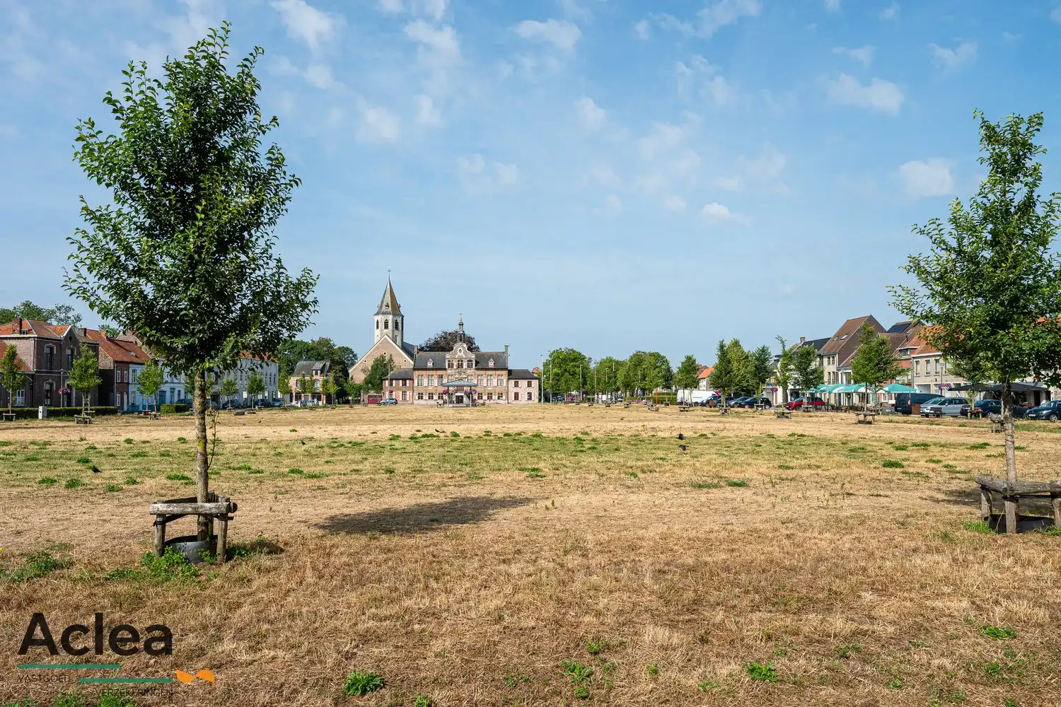 Statige herenwoning met authentieke grandeur aan het Plein in Kaprijke foto 30
