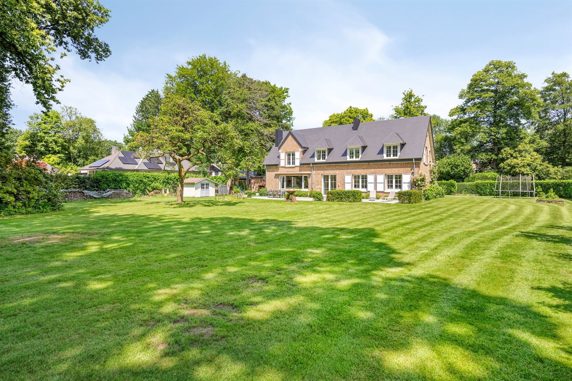 Prachtig en volledig gerenoveerde villa op unieke locatie  foto 32