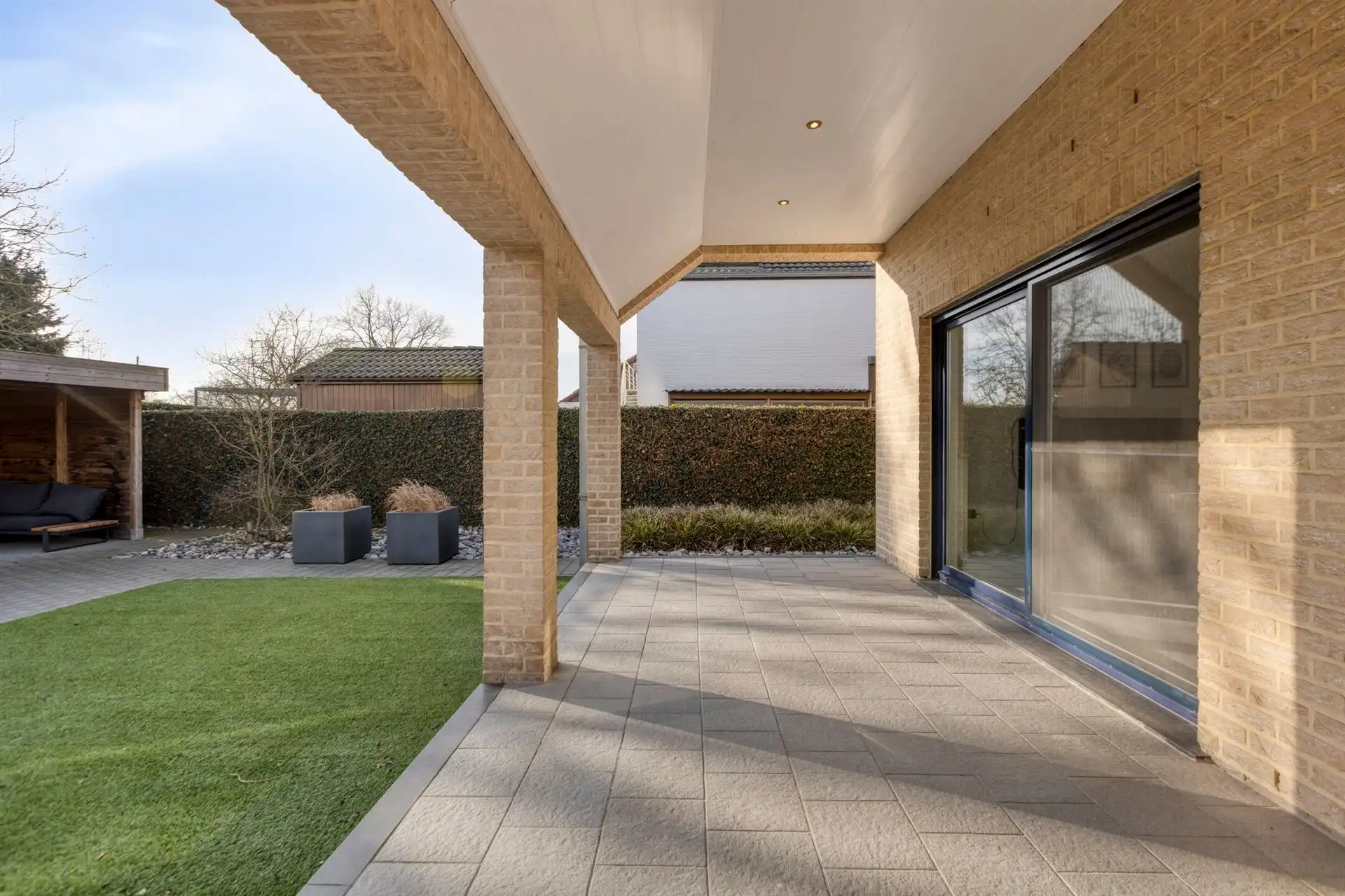 Gerenoveerde en energiezuinige woning met hoogwaardige afwerking in een rustige woonwijk te Wiemesmeer foto 31