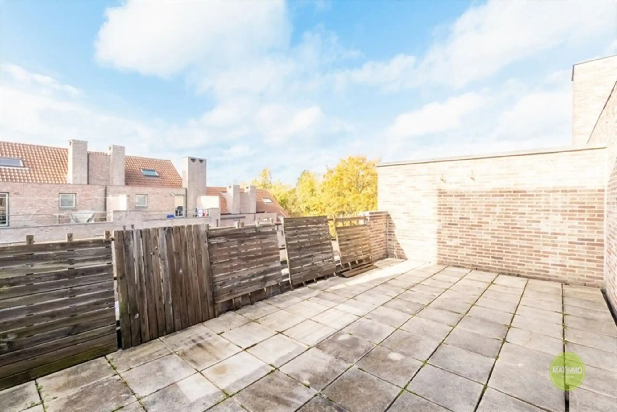 Duplex appartement met 2 slaapkamers en ruim terras te Mol. foto 2