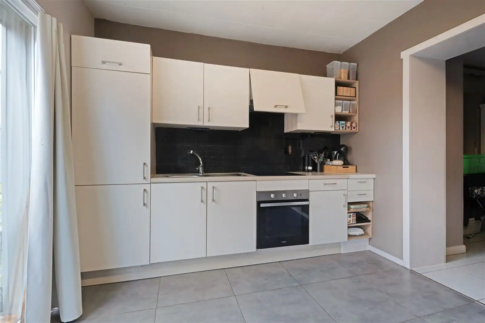 Gezinswoning met garage en tuin op 6are30 foto 9