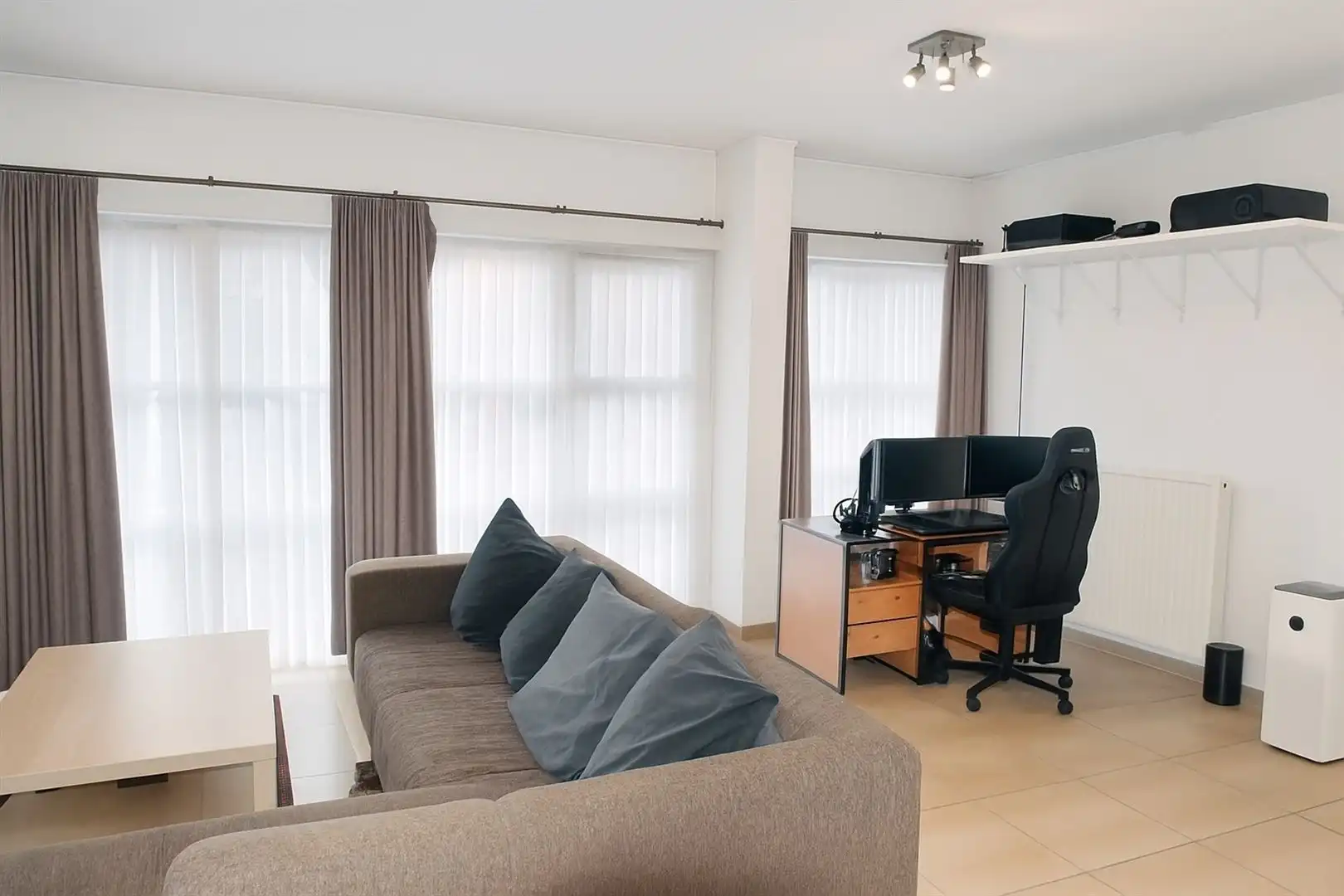 Modern gelijkvloersappartement + tuin & garage op toplocatie foto 2