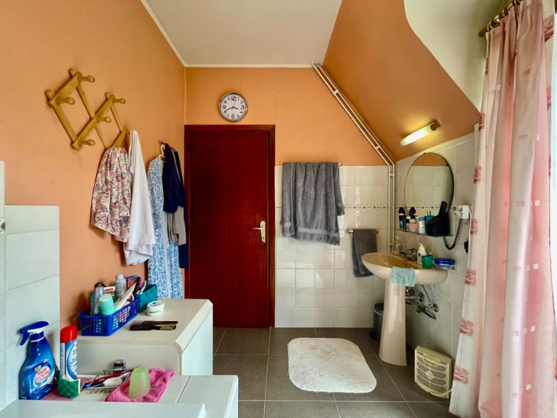 Ruime villa te huur in Mariakerke foto 10