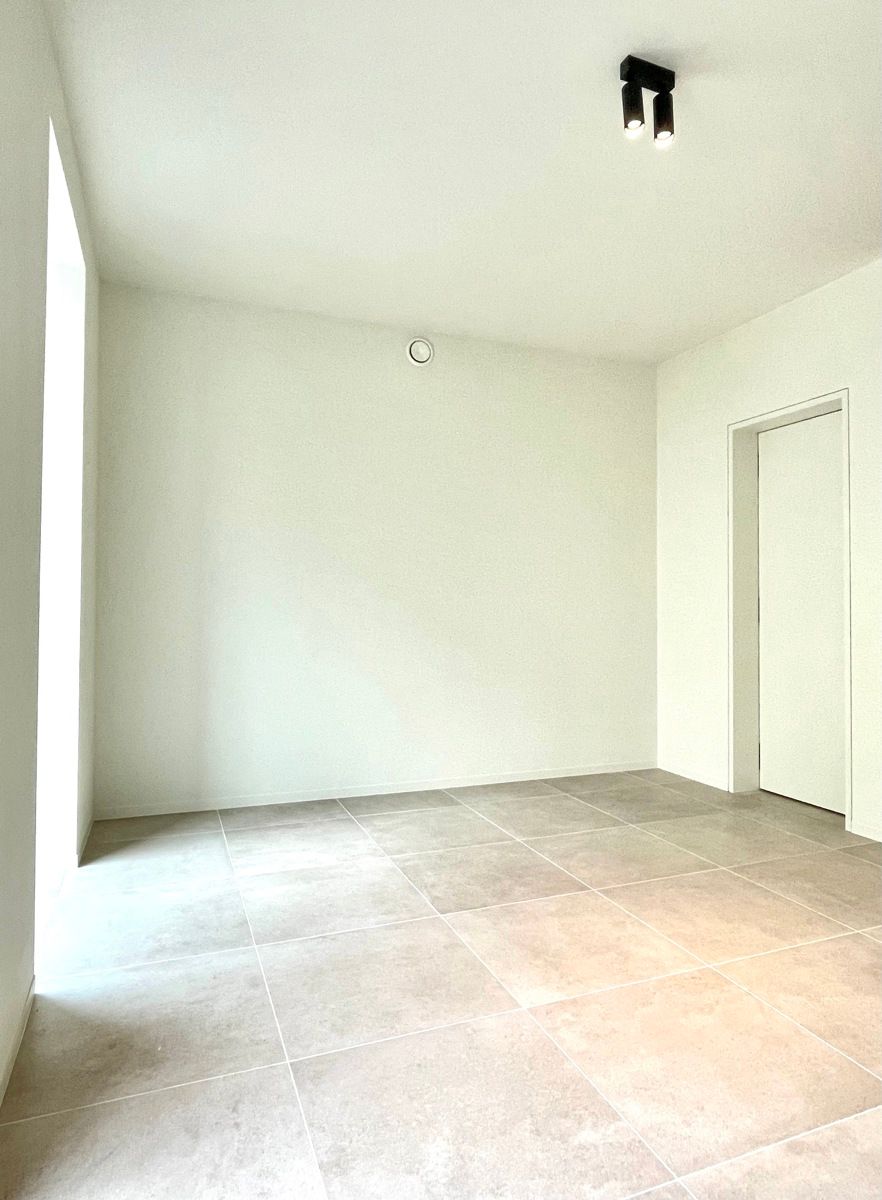 Uniek nieuwbouwappartement met zuidgerichte tuin  foto 14