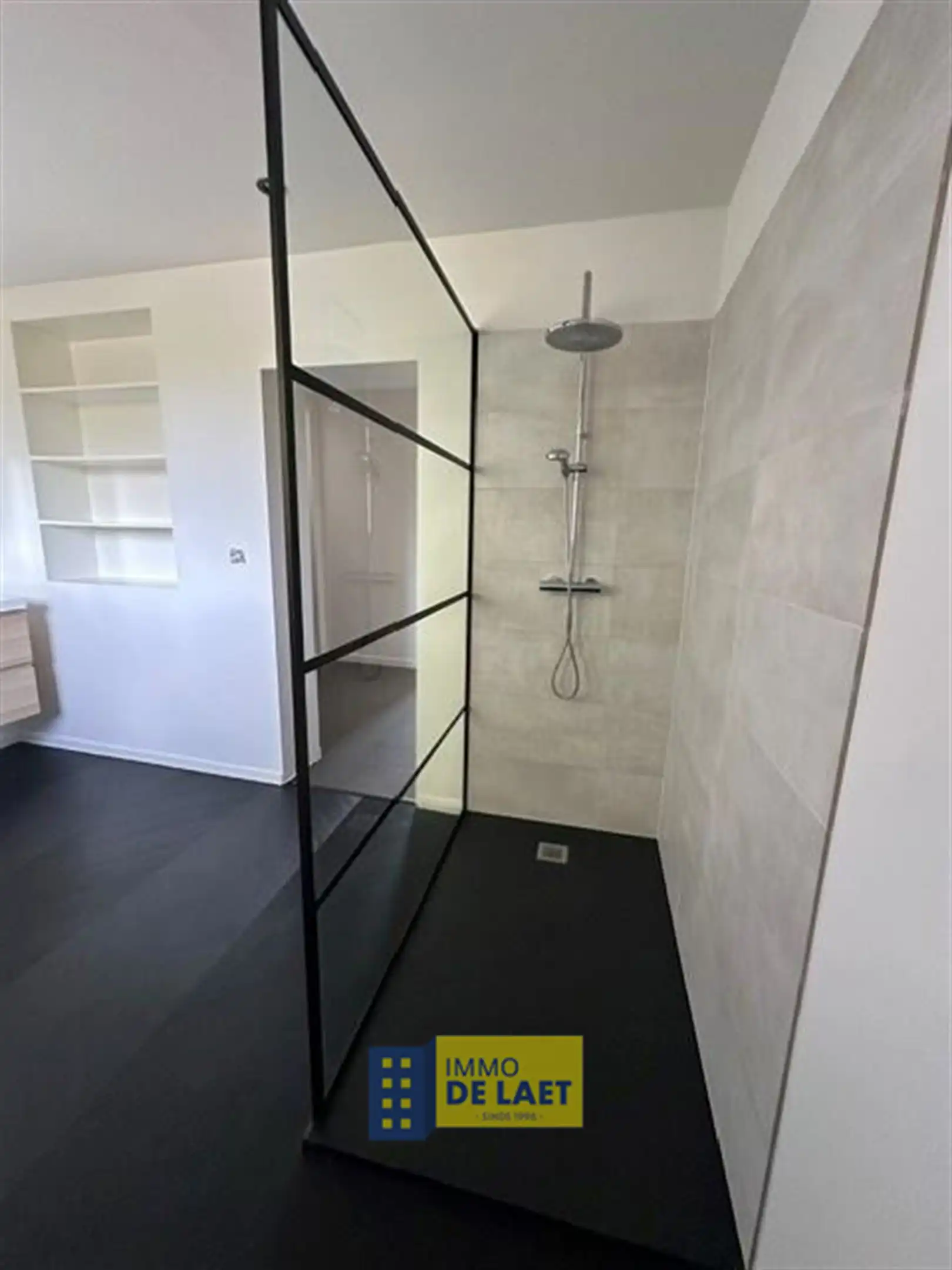 Instapklare woning met 4 slp's, garage en stadstuin foto 17
