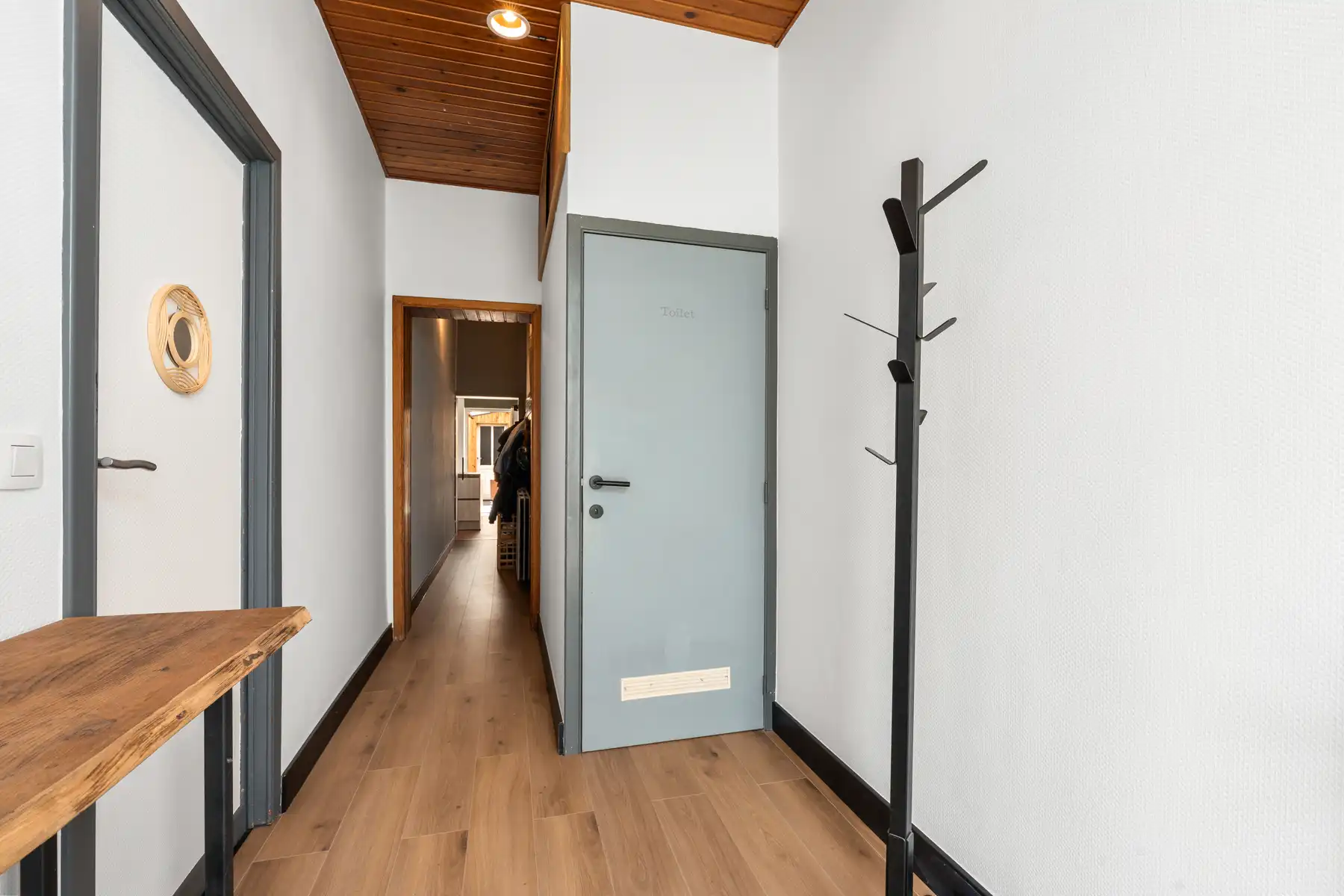 Instapklare gezinswoning met 5 slaapkamers en tuin foto 18