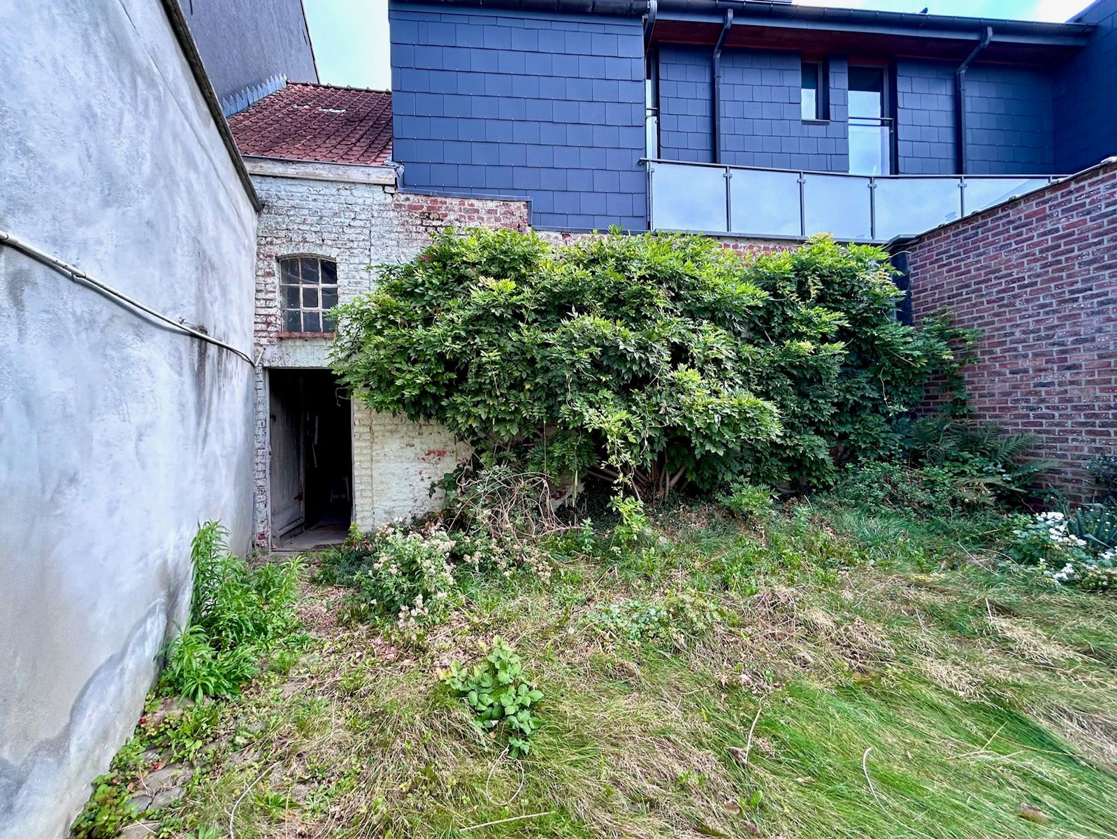 Karaktervolle, gesloten bebouwing met tuin en garage! foto 28