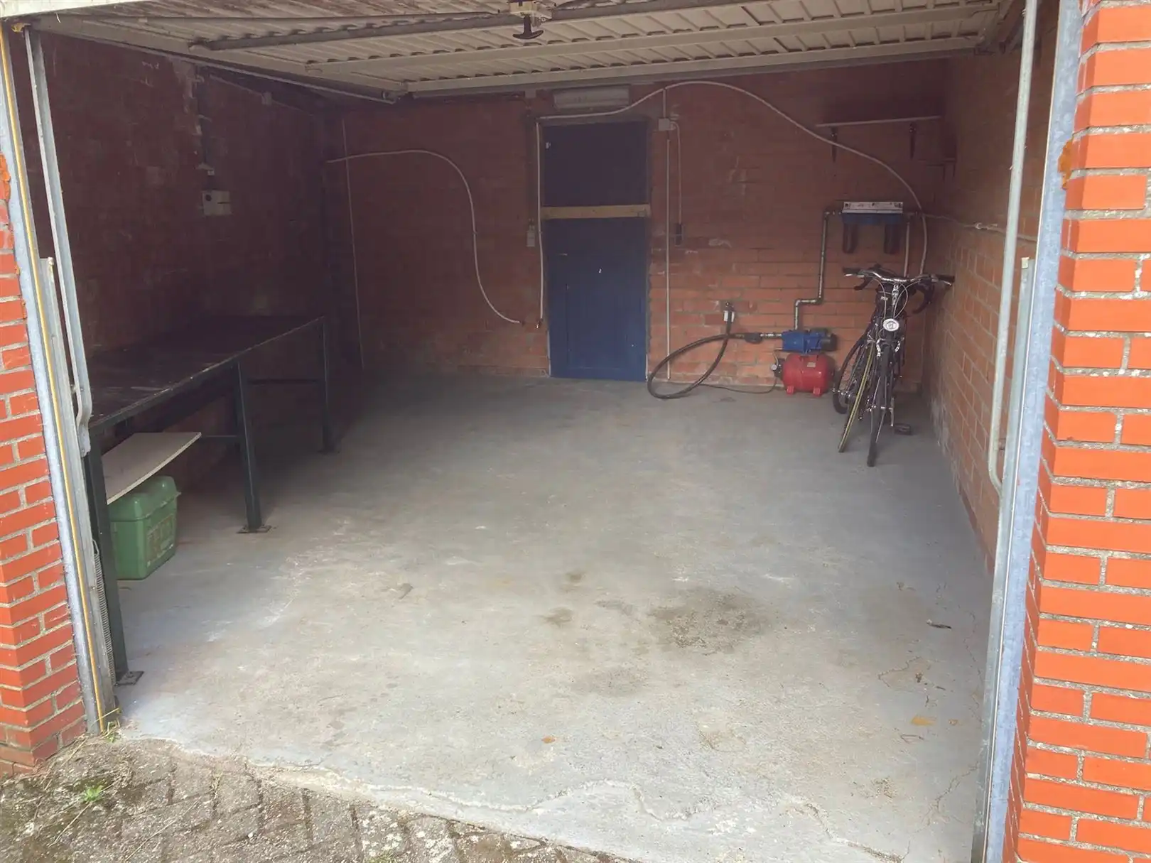 Woning met tuin en garage(s) foto 35