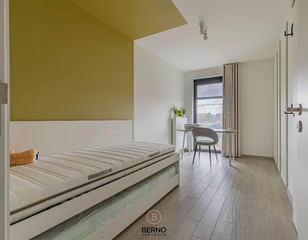Recente en instapklare woning uit 2021 met ruim terras foto 14