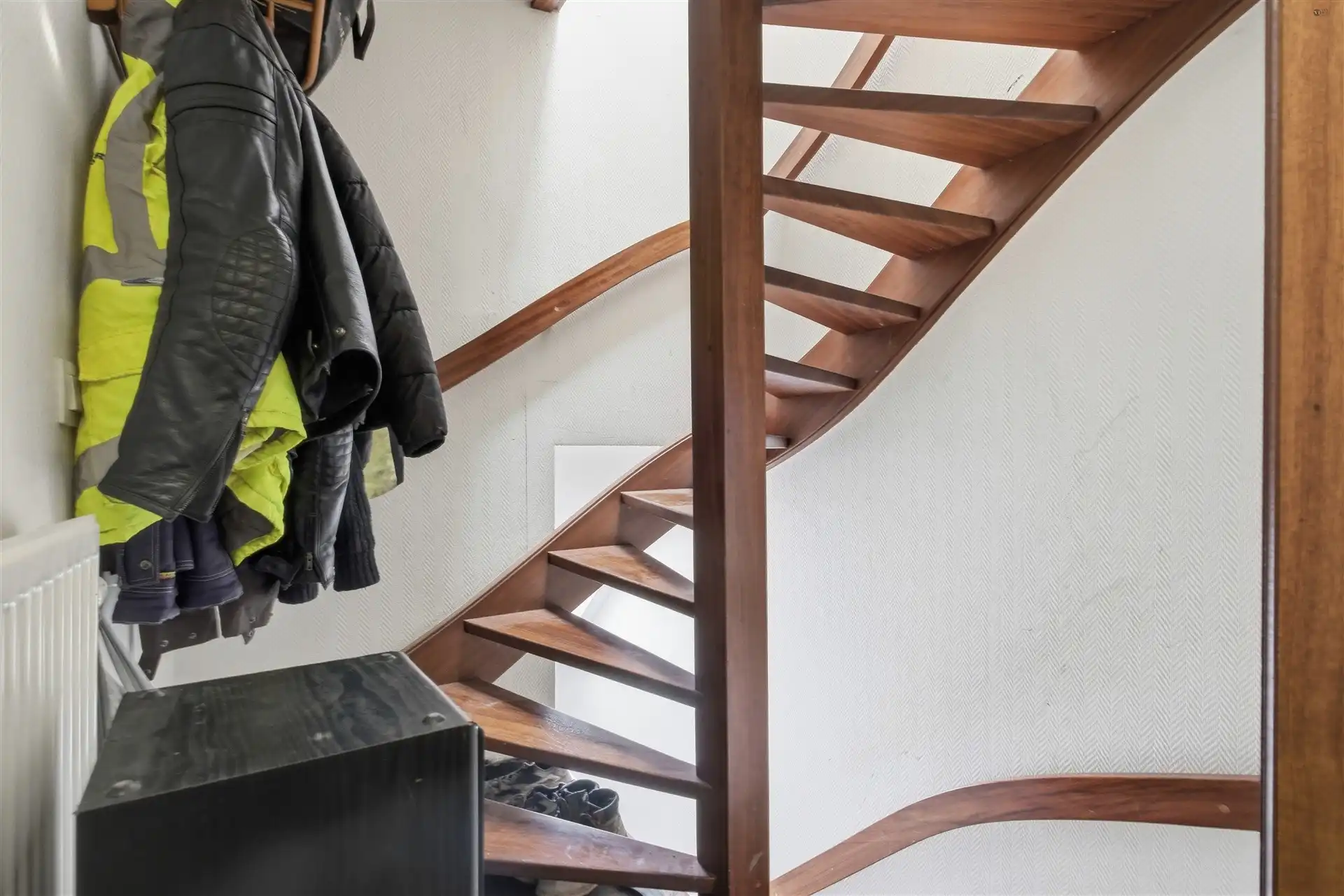 Centrum gelegen bakkerij/handelspand met appartement foto 13